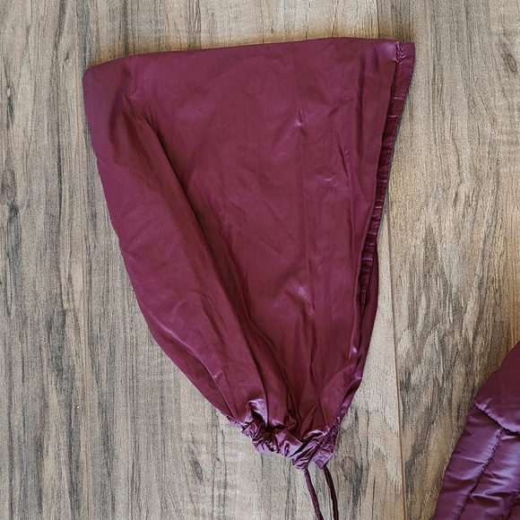 EUC Lightweight Packable Down Jacket - Picture 6 of 8